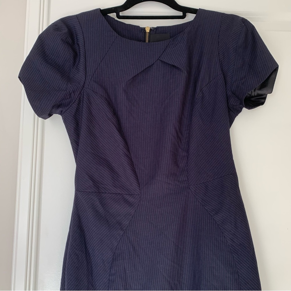 Aryn K. Navy & Pink Pinstriped Pleated Cap sleeve dress - medium